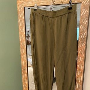 Army green Madewell lightweight pant